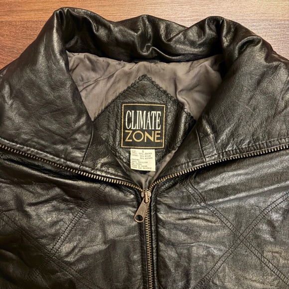 Climate Zone Quilted Black Leather Jacket Size S Motorcycle Bomber Style - Picture 5 of 6